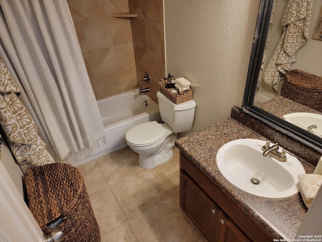 full bathroom featuring a textured wall, vanity, toilet, and shower / bath combo
