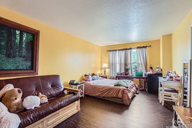 5402 Palamon Farm, San Antonio, TX 78228 - bedroom featuring a textured wall, a textured ceiling, and dark wood-type flooring