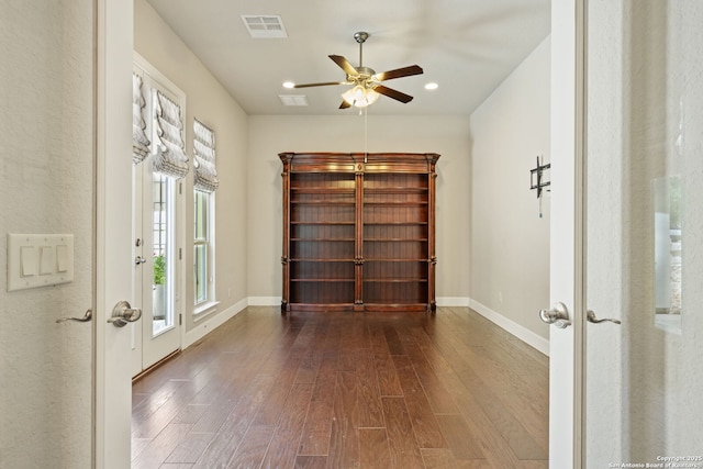 30336 Setterfeld Cir, Fair Oaks Ranch, TX 78015 - empty room with a ceiling fan, baseboards, dark wood-style flooring, visible vents, and recessed lighting
