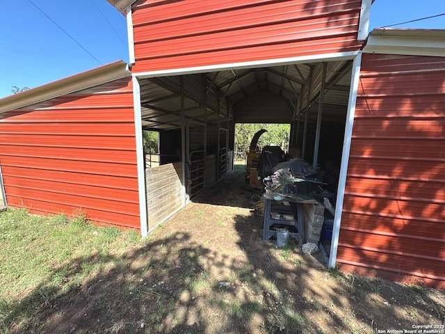 view of outdoor structure featuring an outbuilding and an exterior structure