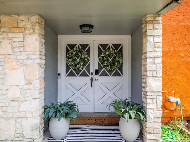 7906 Winsford, San Antonio, TX 78239 - view of exterior entry featuring stone siding