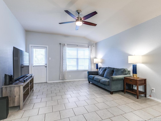 542 Snowy Egret, San Antonio, TX 78253 - living room with lofted ceiling, a ceiling fan, and baseboards