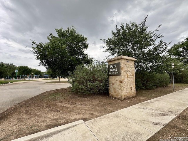 629 Melrose, Seguin, TX 78155 - view of surrounding community