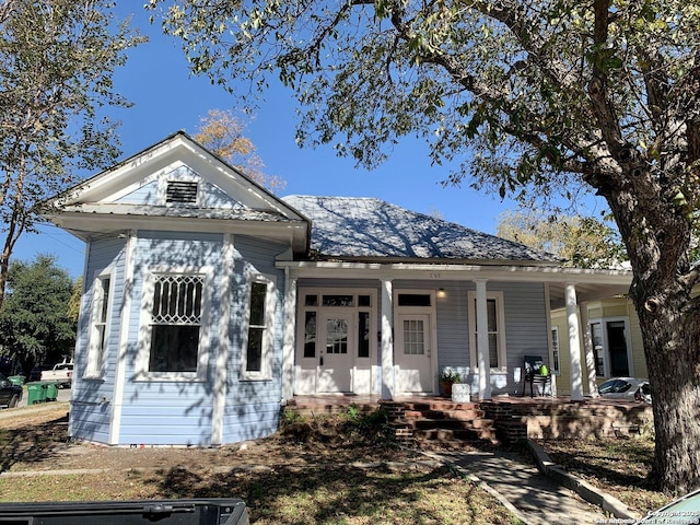 view of front of house with a porch