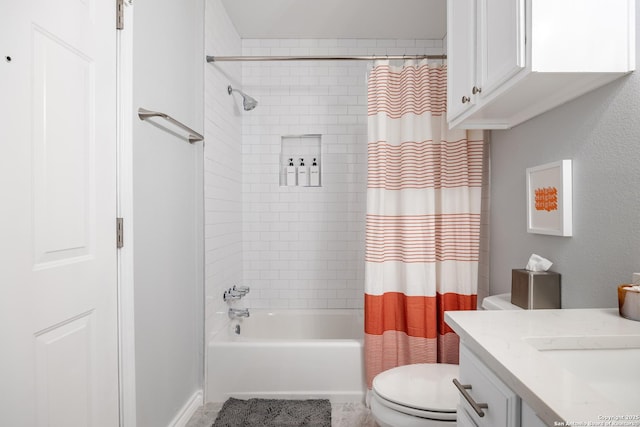 full bath with shower / bathtub combination with curtain, vanity, and toilet