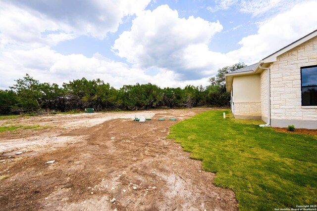 265 Vaquero Dr, Pipe Creek, TX 78063 - view of yard
