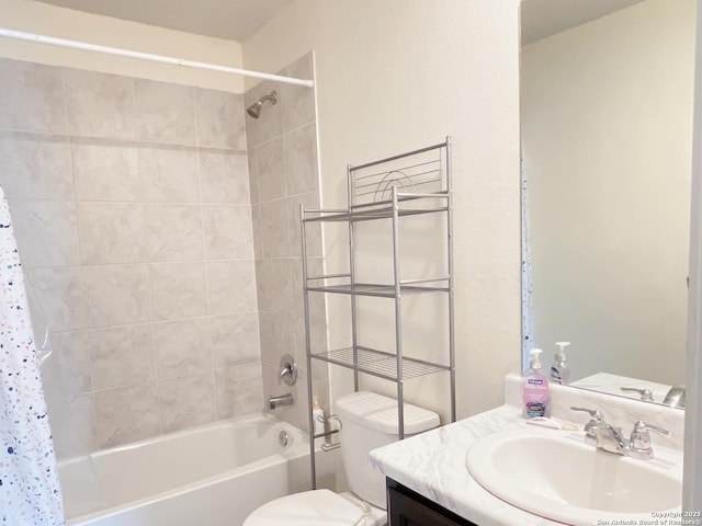 full bathroom featuring shower / bathtub combination with curtain, toilet, and vanity