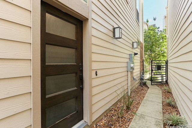 view of exterior entry