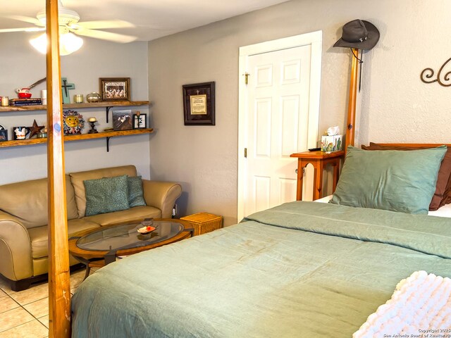 702 Schubert, Fredericksburg, TX 78624 - view of tiled bedroom