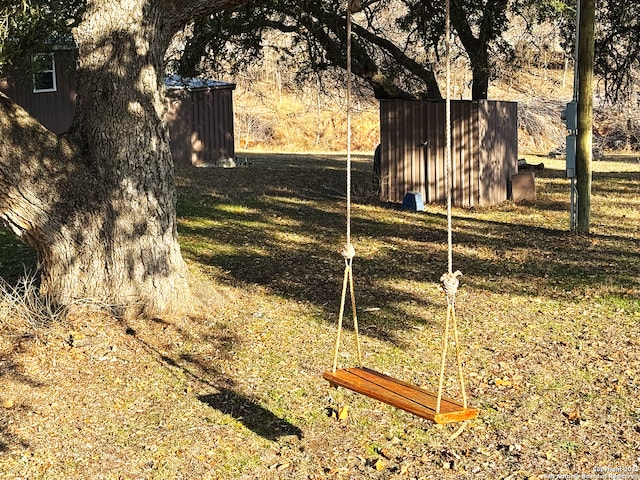 702 Schubert, Fredericksburg, TX 78624 - view of yard