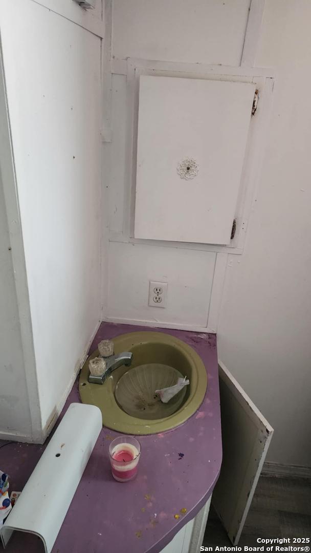 details featuring a sink