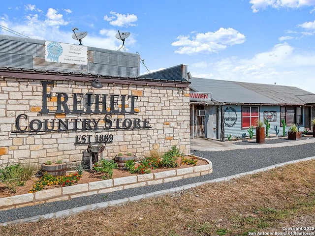 630 Central Pkwy Unit 1113, New Braunfels, TX 78130 - view of community / neighborhood sign