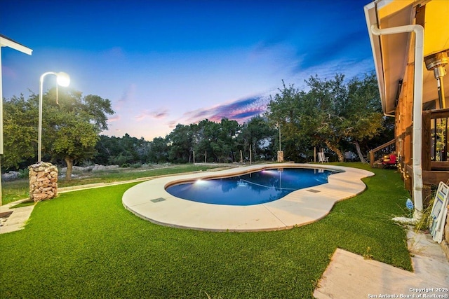 1547 Moon Vw, New Braunfels, TX 78132 - outdoor pool with a lawn