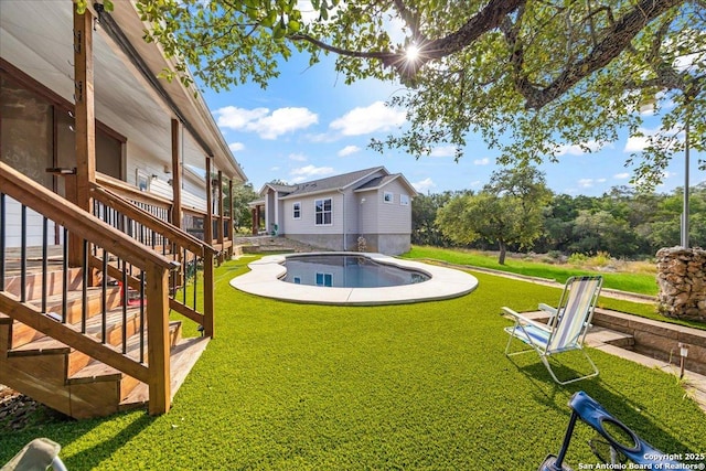 1547 Moon Vw, New Braunfels, TX 78132 - view of green lawn