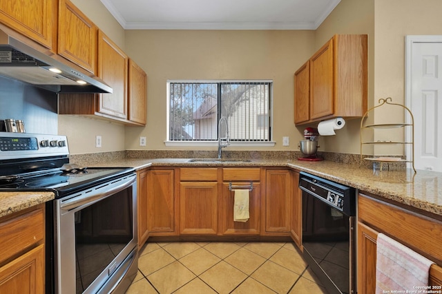 kitchen featuring crown molding, a sink, black dishwasher, under cabinet range hood, and electric stove