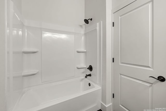182 Torrey, New Braunfels, TX 78130 - bathroom with shower / washtub combination