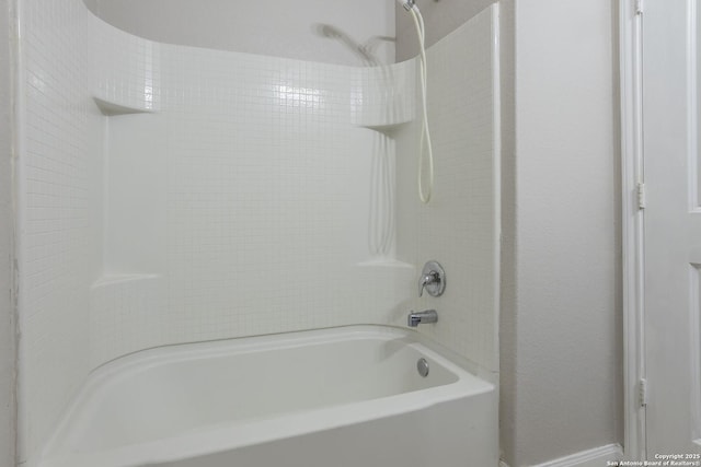 full bathroom featuring washtub / shower combination