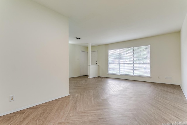 7442 Castle Trail Dr, San Antonio, TX 78218 - spare room featuring visible vents and baseboards