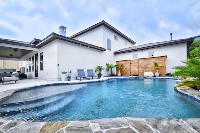 7211 Cresta Bulivar, San Antonio, TX 78256 - outdoor pool with a patio