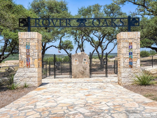140 Cordova, Boerne, TX 78006 - view of gate