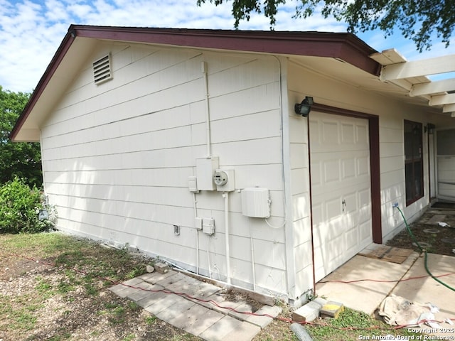 4802 Castle Brg, San Antonio, TX 78218 - view of property exterior featuring a garage