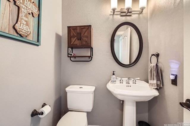 27030 Vaughns Vw, San Antonio, TX 78260 - half bath featuring toilet