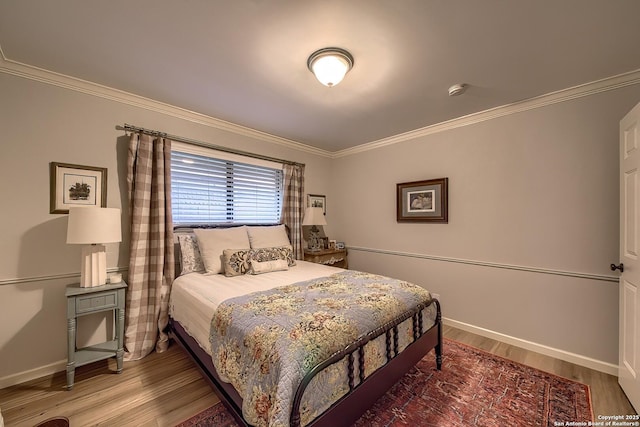 13402 Vista Del Mar, San Antonio, TX 78216 - bedroom featuring crown molding, baseboards, and wood finished floors