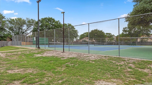 3634 Ridge Cluster, San Antonio, TX 78247 - view of tennis court with fence
