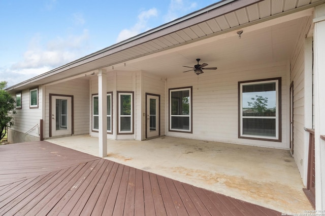 29303 Sumpter Dr, Boerne, TX 78015 - deck with ceiling fan and a patio area