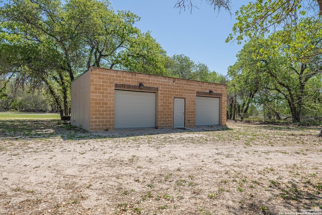 view of detached garage