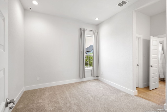 3818 Cualquiera, San Antonio, TX 78261 - carpeted empty room featuring baseboards and recessed lighting