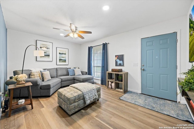 7722 Strolling Ln, Live Oak, TX 78233 - living area with recessed lighting, a ceiling fan, light wood finished floors, and baseboards