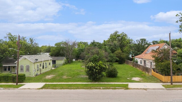 620 Sherman, San Antonio, TX 78202