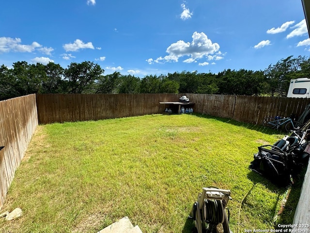 120 Sam Houston, Kerrville, TX 78028 - view of yard