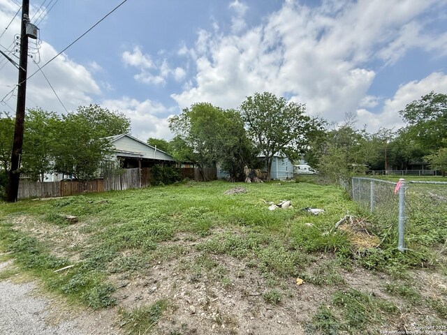 117 Gravel St, San Antonio, TX 78203