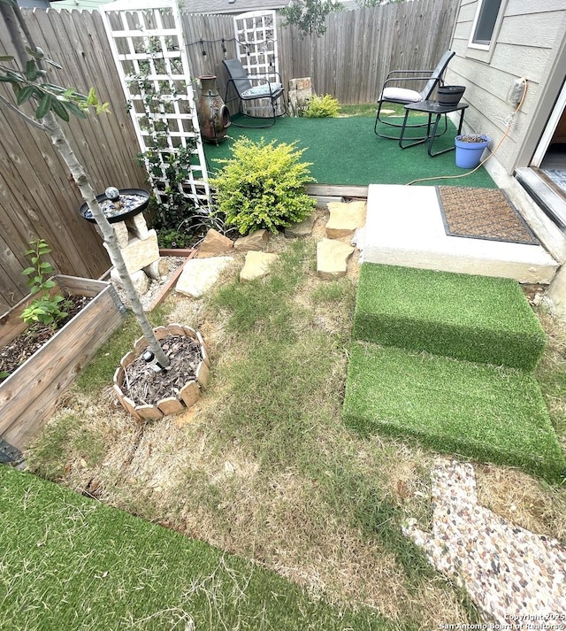 view of yard with fence