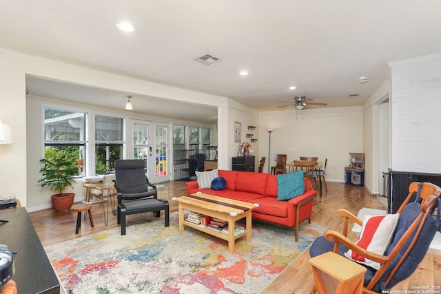 202 Beverly Dr, San Antonio, TX 78228 - living area featuring ceiling fan, visible vents, wood finished floors, baseboards, and recessed lighting