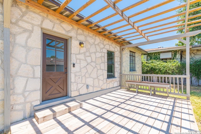700 Dawson, San Antonio, TX 78202 - wooden terrace with a pergola