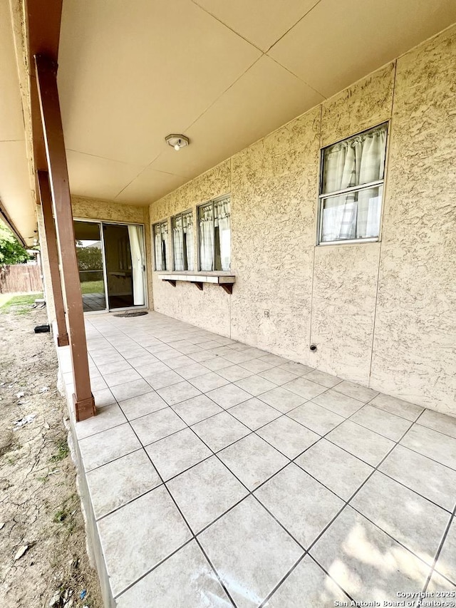 6803 Indian Lk, San Antonio, TX 78244 - view of patio / terrace