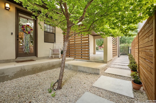 440 E Olmos, San Antonio, TX 78212 - view of yard with fence