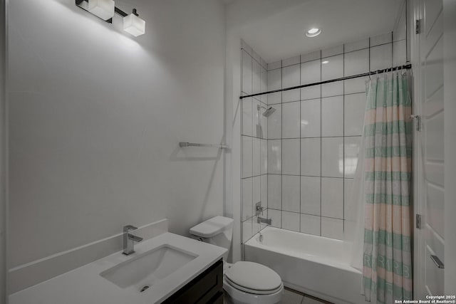 22932 Estacado, San Antonio, TX 78261 - full bathroom featuring shower / bath combo with shower curtain, toilet, vanity, and recessed lighting