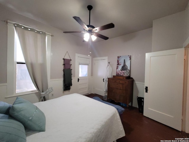 bedroom with a ceiling fan