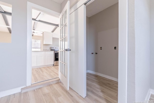2902 Big Horn, San Antonio, TX 78228 - corridor with light wood finished floors and baseboards