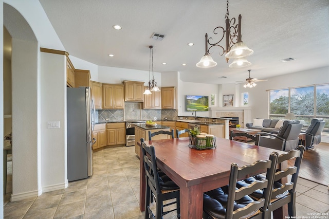 221 Park Rdg, Boerne, TX 78006