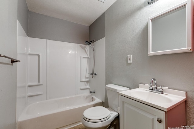 full bath with shower / bathtub combination, toilet, and vanity