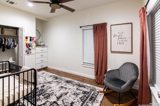 bedroom with visible vents, a closet, baseboards, dark wood-style floors, and recessed lighting