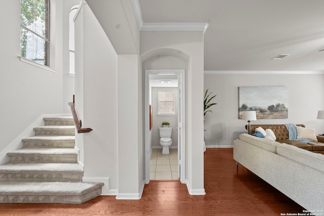 8715 Anton Chico, Helotes, TX 78023 - interior space with crown molding, baseboards, and wood finished floors