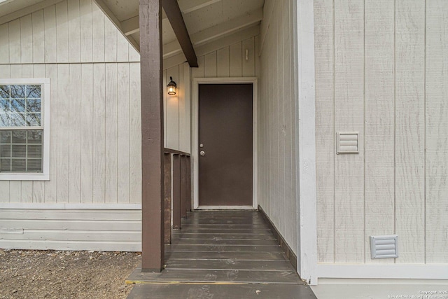 view of entrance to property