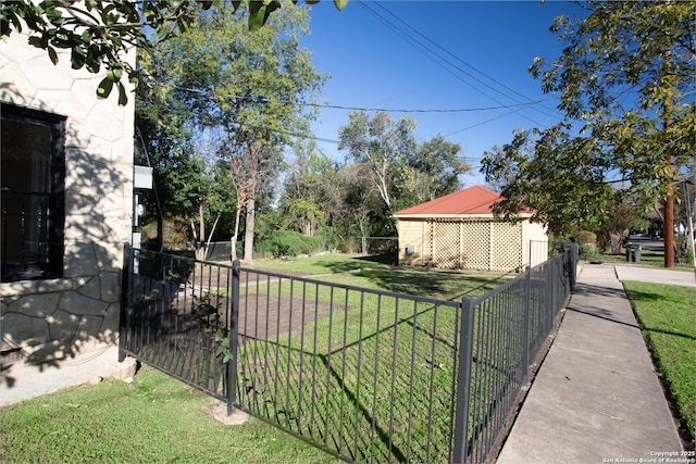 view of yard with fence