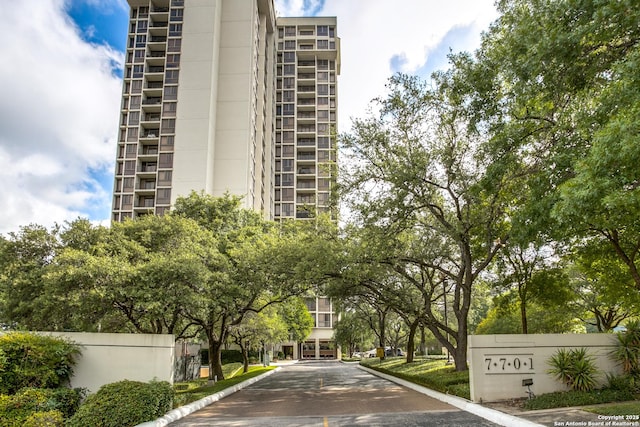 7701 Wurzbach Rd Unit 1507, San Antonio, TX 78229 - view of building exterior